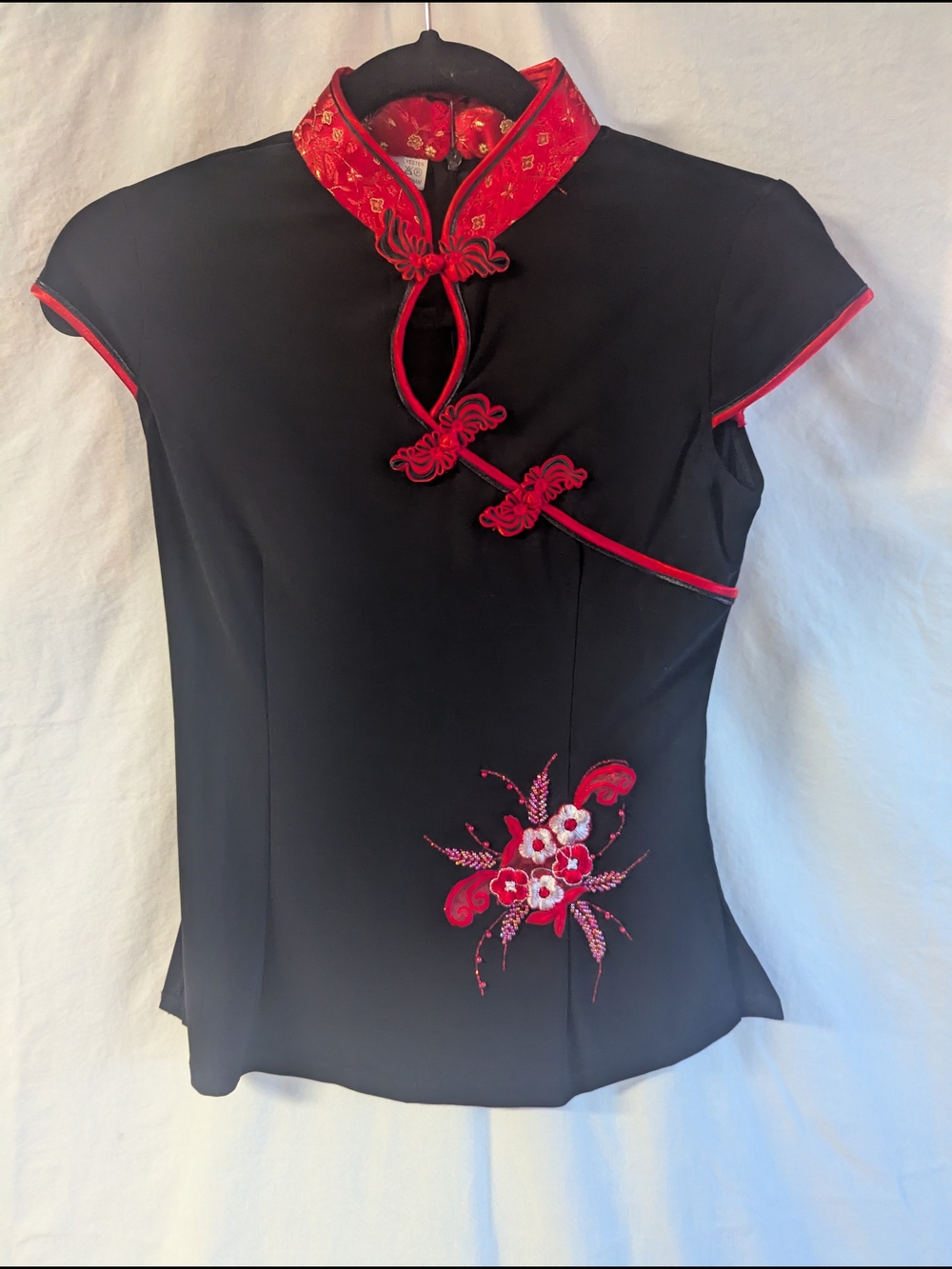 Black and Red Mandarin Collar Cap Sleeve Top